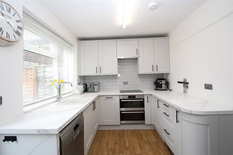 2 bedroom terraced house for sale, Yorke Way, Hamble, Southampton, Hampshire, SO31