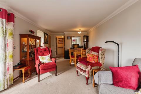 2 bedroom ground floor flat for sale, Trinity Way, Minehead
