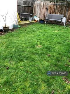 Studio to rent, Highgrove Way, Middlesex, HA4