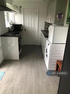 Studio to rent, Highgrove Way, Middlesex, HA4