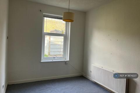 1 bedroom flat to rent, King St, Newmilns, KA16