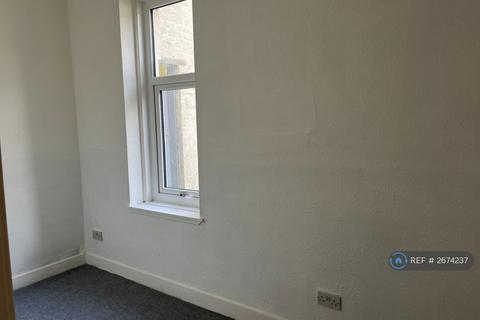 1 bedroom flat to rent, King St, Newmilns, KA16