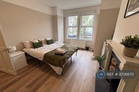 undefined, Samos Road, London, SE20