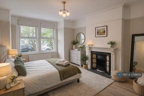undefined, Samos Road, London, SE20