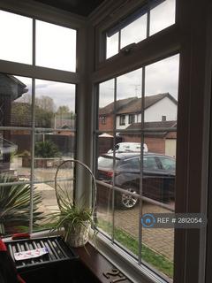 1 bedroom terraced house to rent, Rodmell Close, Hayes, UB4