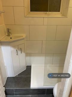 4 bedroom terraced house to rent, Grayshott Road, Southsea, PO4