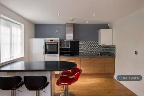2 bedroom flat to rent, Birch Close, Huntington, York, YO31
