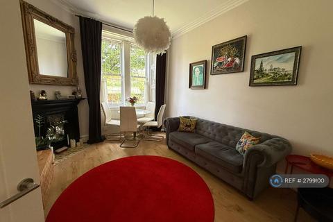 1 bedroom flat to rent, Waverley Park, Edinburgh, EH8