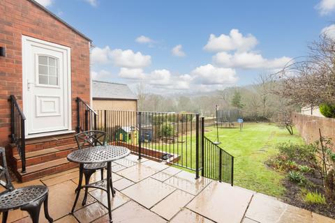 3 bedroom detached house for sale, New Road, Chesterfield S42