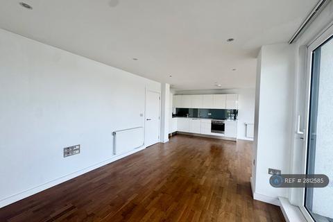 2 bedroom flat to rent, Wharf Street, London, SE8