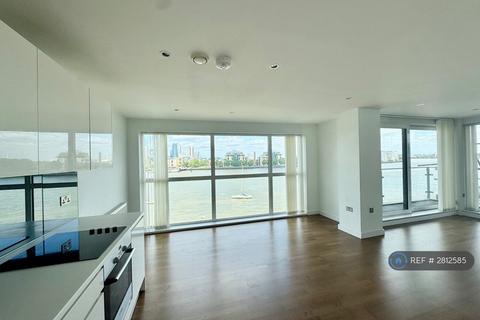 2 bedroom flat to rent, Wharf Street, London, SE8