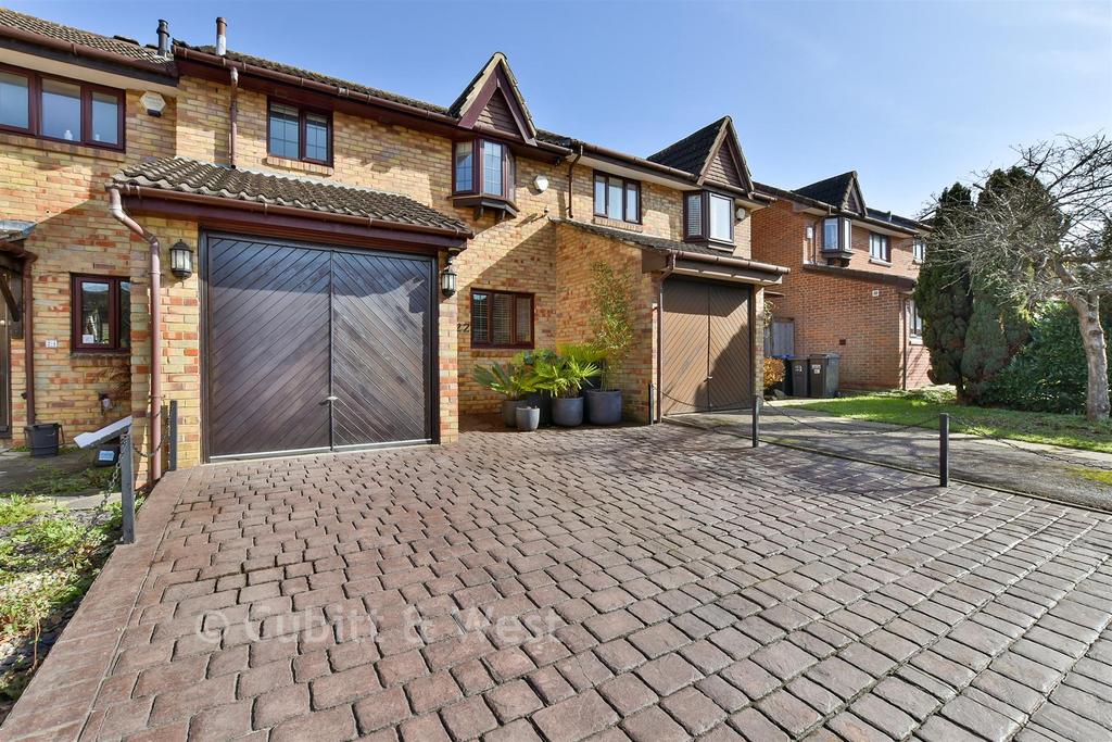 Driveway/Parking