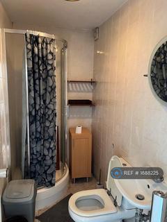 1 bedroom flat to rent, Friern Barnet Road, London, N11