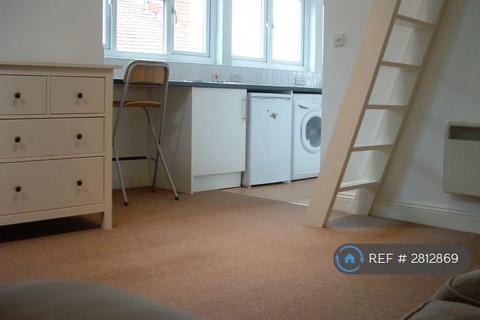 undefined, Yew Tree Road, Slough, SL1