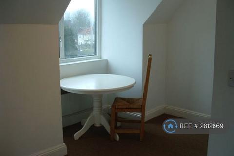 undefined, Yew Tree Road, Slough, SL1