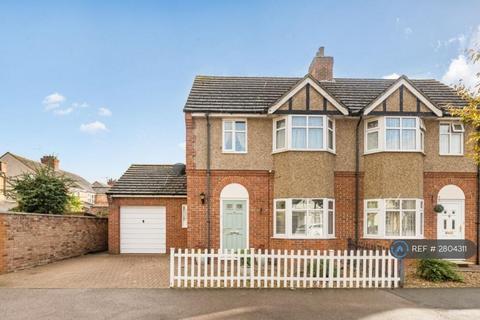 undefined, Manor Road, Bedford, MK41