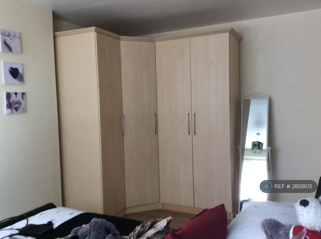 Master Bed