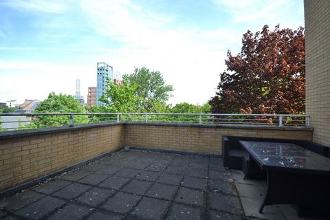 2 bedroom apartment for sale, Wheeler Place, Bromley