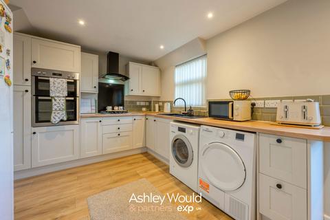 3 bedroom semi-detached house for sale, Newbury Lane, Oldbury B69