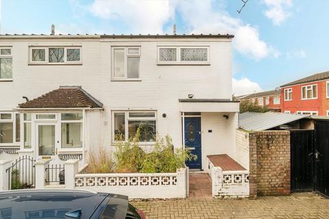 3 bedroom end of terrace house for sale, Lochinvar Street, London SW12