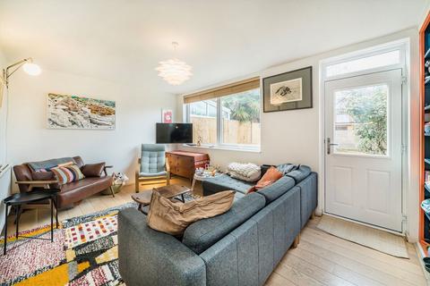 3 bedroom end of terrace house for sale, Lochinvar Street, London SW12