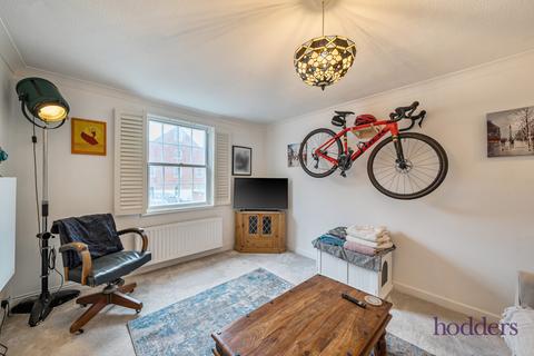 2 bedroom apartment for sale, Guildford Street, Chertsey, Surrey, KT16