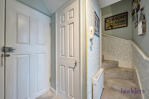 2 bedroom apartment for sale, Guildford Street, Chertsey, Surrey, KT16