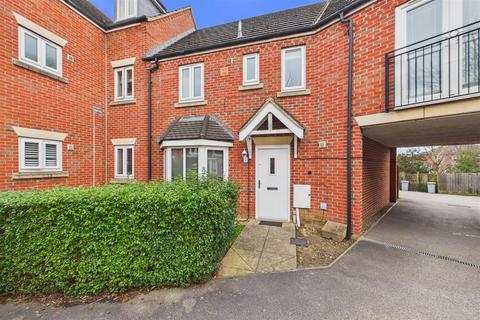 3 bedroom terraced house for sale, The Gateway, Newark