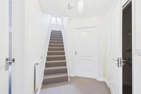 3 bedroom terraced house for sale, The Gateway, Newark