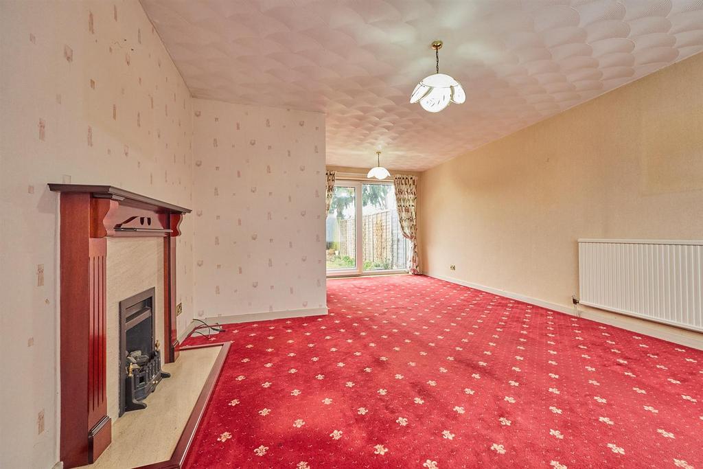 Lounge/Dining Room