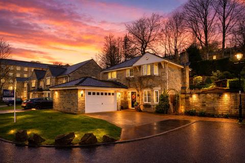 4 bedroom detached house for sale, Spinners Hollow, Ripponden, Sowerby Bridge, West Yorkshire, HX6