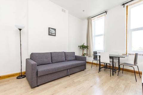 North End Road, London W14