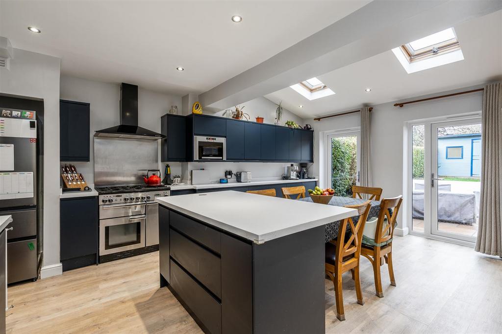 36 Packwood Close 14.jpg