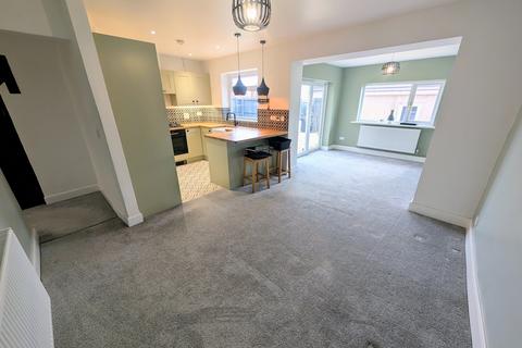 undefined, Glanwern Avenue, Newport,