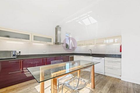 3 bedroom duplex to rent, 214 Walm Lane, Mapesbury, London, NW2