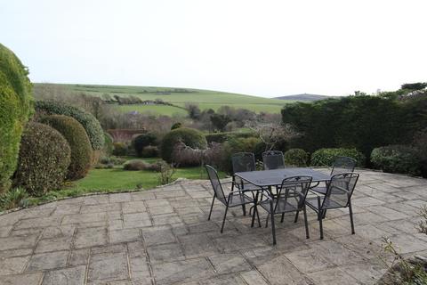 5 bedroom detached house for sale, Hillside, East Dean BN20