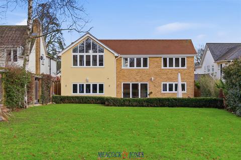 undefined, Hanging Hill Lane, Hutton, Brentwood