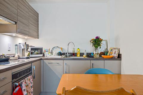 undefined, Flambard Way, Surrey GU7