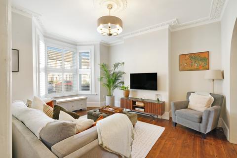 3 bedroom terraced house for sale, Whittington Road, London N22