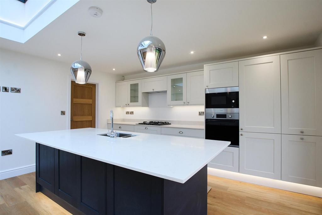 Cov rd BB 19.jpg