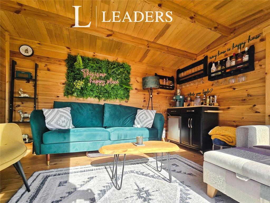 Lob Cabin