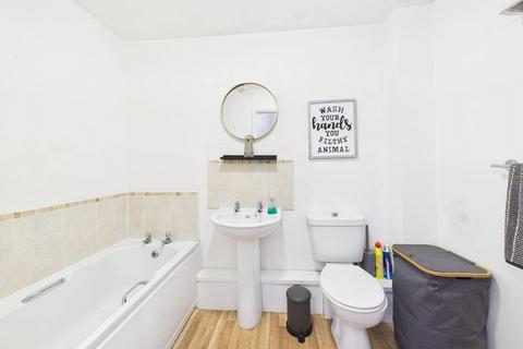 undefined, Bristol Road, Quedgeley, Gloucester, Gloucestershire, GL2