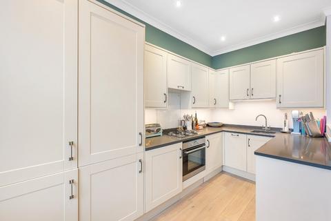 2 bedroom flat for sale, Linden Gardens, London