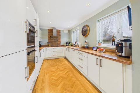 5 bedroom detached house for sale, The Ridings, North Ferriby