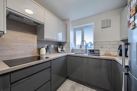 2 bedroom apartment for sale, Harlinger Street, Woolwich