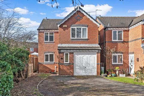 4 Bamburgh Crescent, Worcester.  WR4 0QX