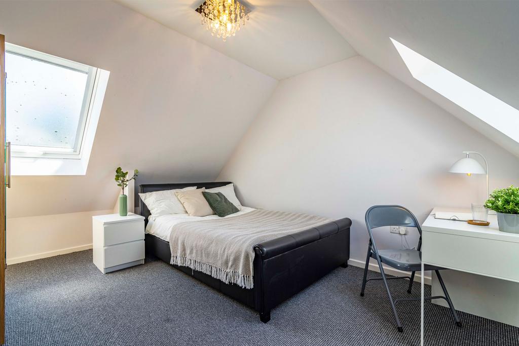 Bedroom 5