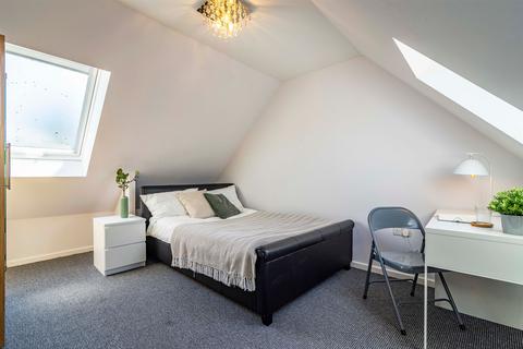 undefined, 43 Hawton Crescent, Nottingham, NG8