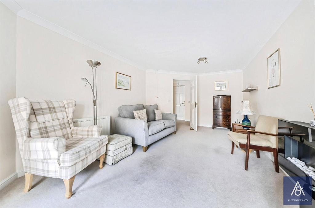 Living/Dining Room