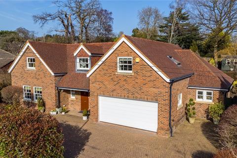 5 bedroom detached house for sale, Oaklea, Oaklands, Welwyn, Hertfordshire, AL6
